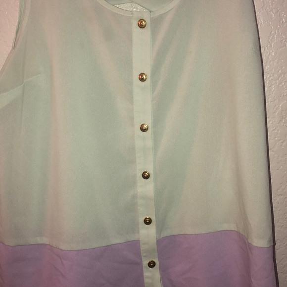 button down blouse - Picture 2 of 5